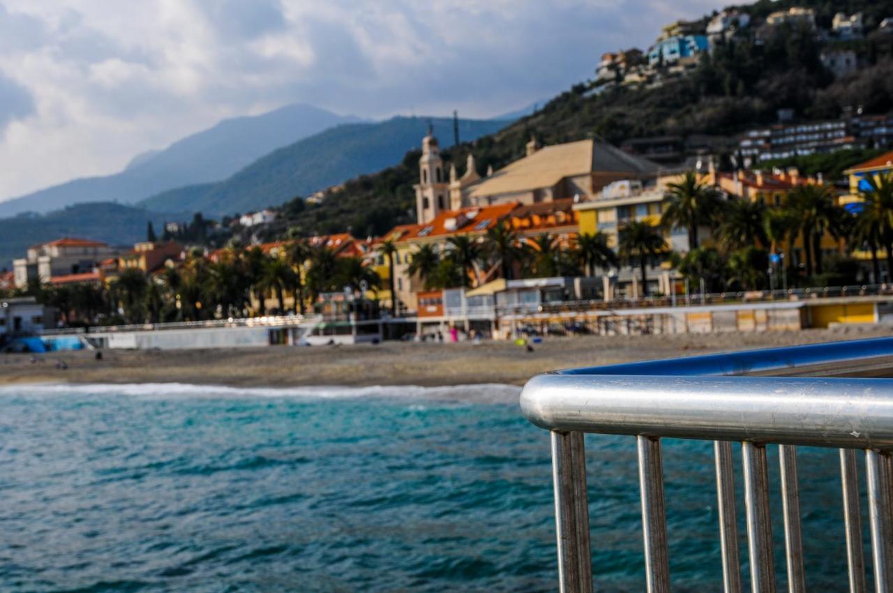 I Love Pietra Ligure Exterior foto